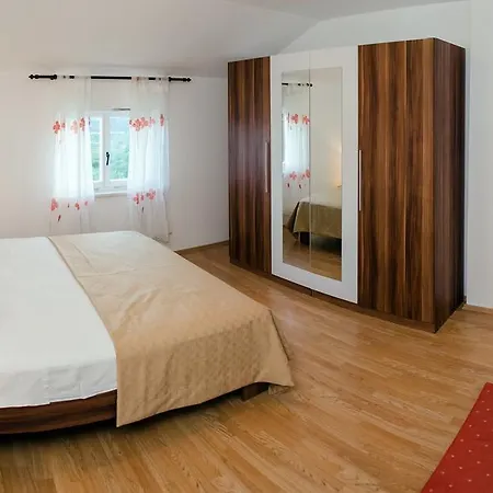 Olive Garden Apartments Cilipi Room photo