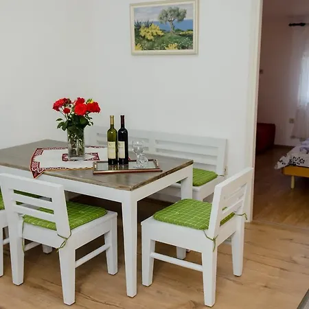 Olive Garden Apartments Cilipi Room photo