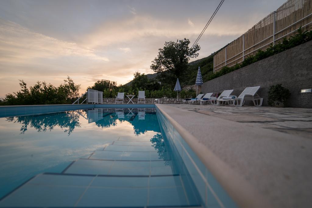 Olive Garden Apartment Cilipi