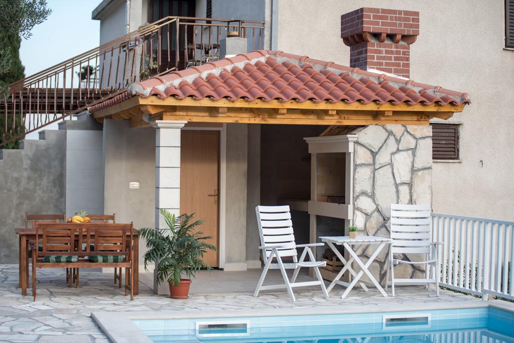 Olive Garden Apartment Cilipi